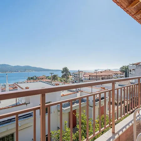 Apartment Alterra Sea View Néos Marmarás